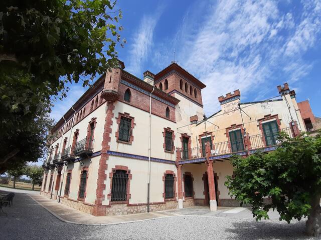 Tesoro modernista en l’Alt Empordà gallery image 2