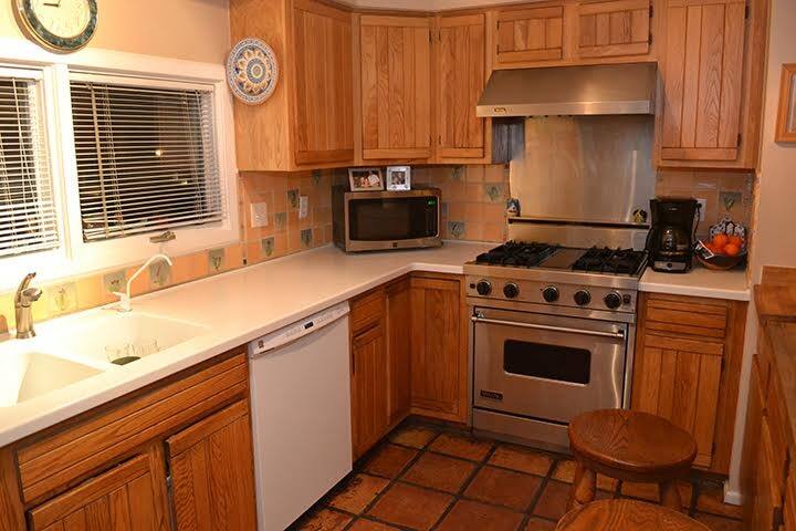 Cherry Creek Gem! gallery image 4