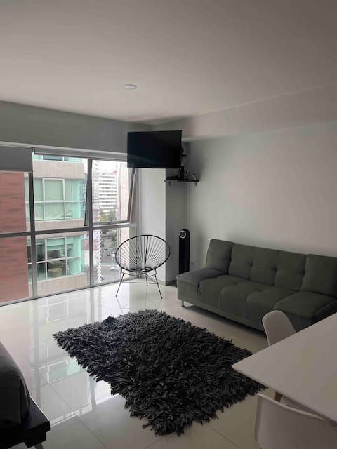 Top Airbnb: Bright Loft next to Polanco Jacuzzi/Pool/Sauna/Gym in Reforma Social