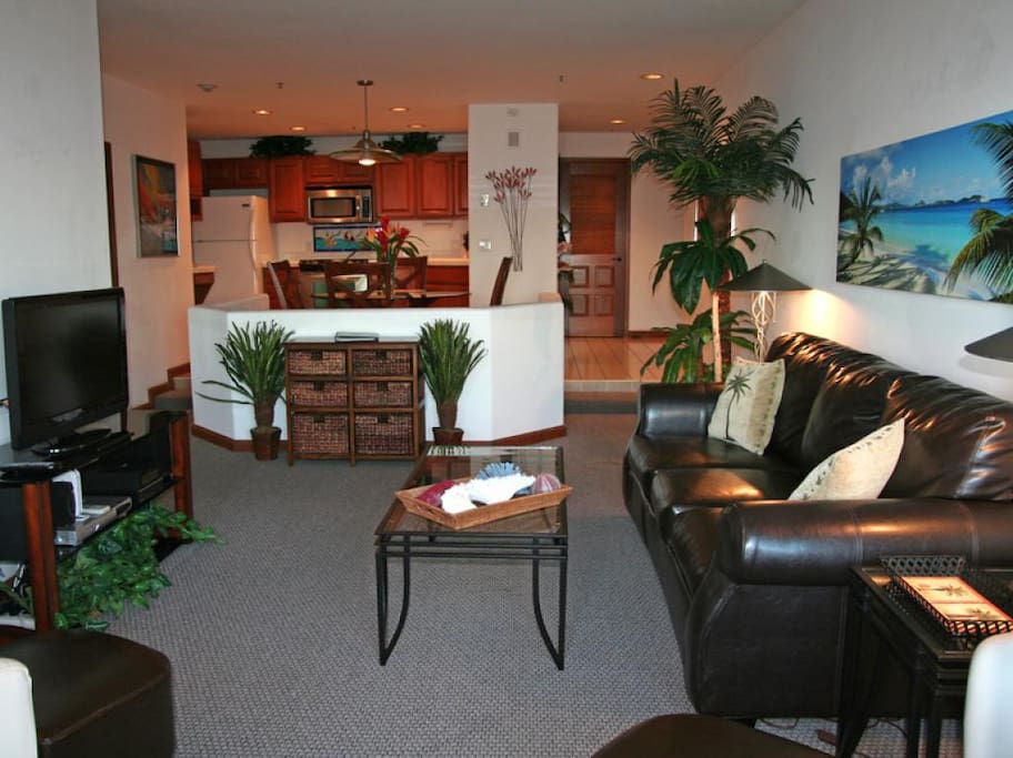 3-Hamilton Cove 2-31_living room_5960