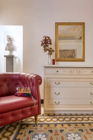 Frescoes in heart of Santa Croce