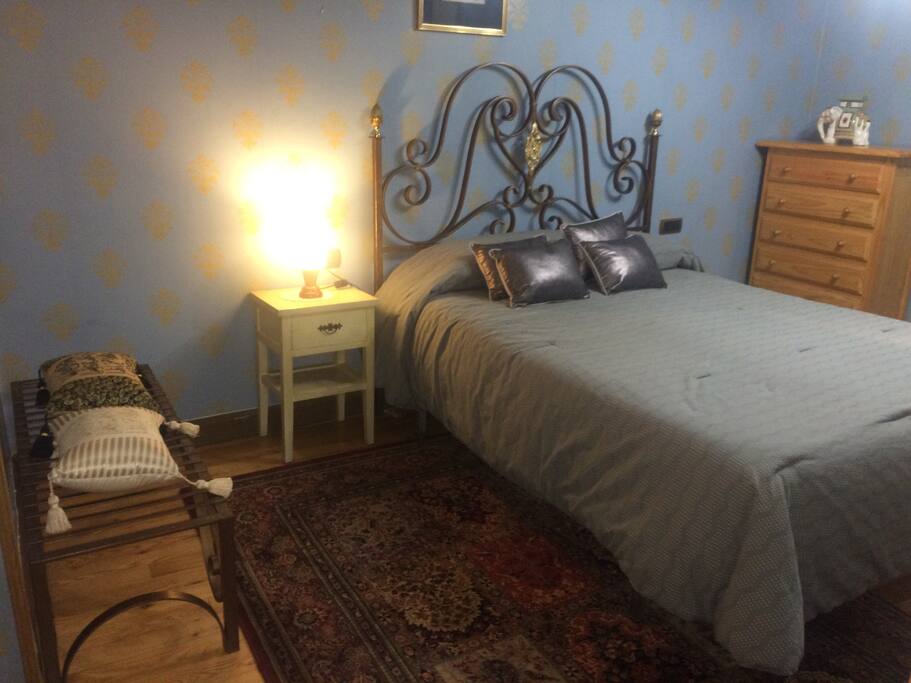 Room - 1