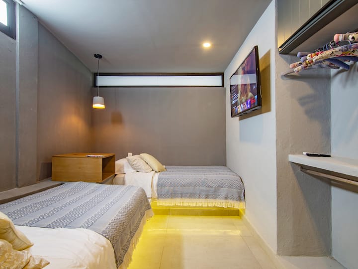 Chumba #3 - vitanda 2 vya mtu mmoja