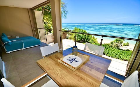 Bacova Sur Mer First Floor Luxury Apartment