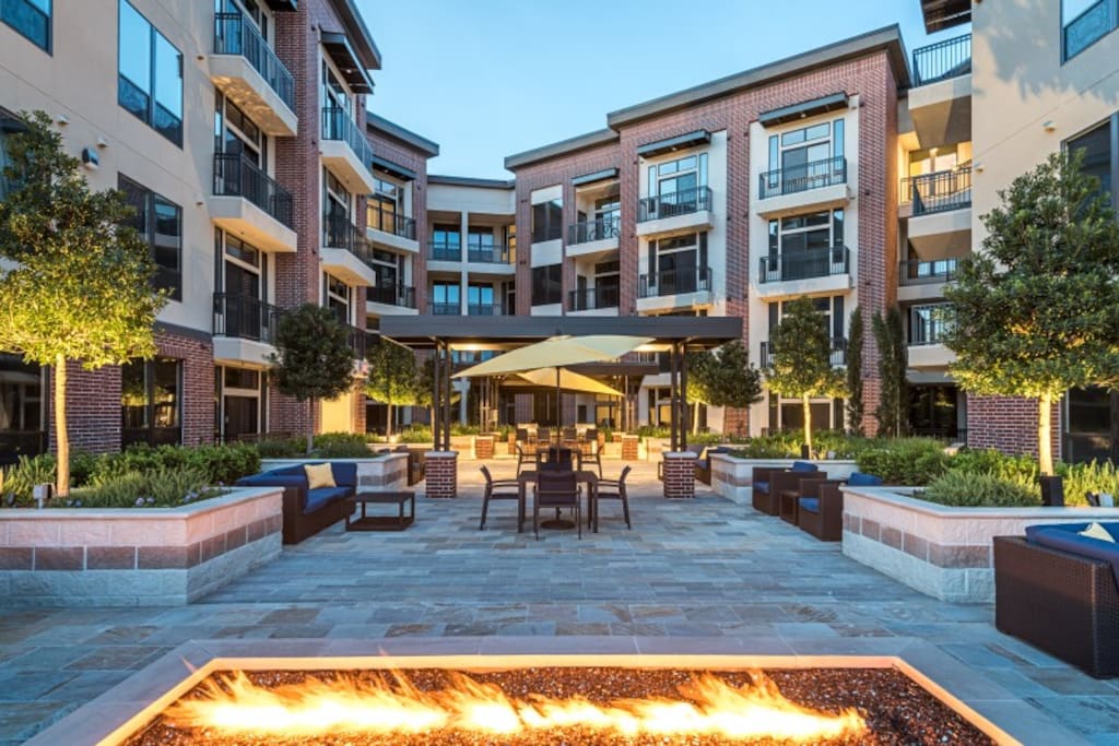 Apartment For Rent Houston Texas United States Rent 1 | modern minimal midtown apartment apartments for rent in Apartment For Rent Houston Texas United States Rent 1 | modern minimal midtown apartment apartments for rent in