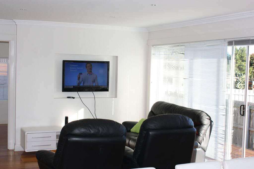 Relax in the comfortable lounge between NW Coast adventures