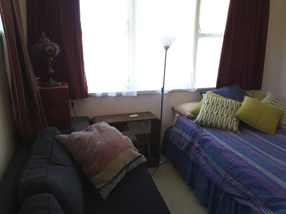 Queen sized bed, fit for a king!