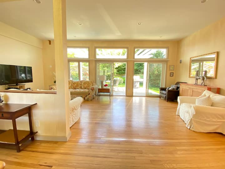 Walk To Village    Beach  And Great Dining - East Hampton, NY