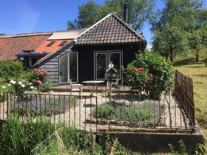 Rural & cozy B&B Het Bellennest Bed and breakfasts for Rent in