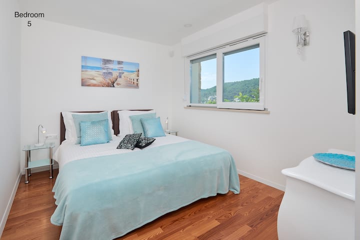 Slaapkamer 5