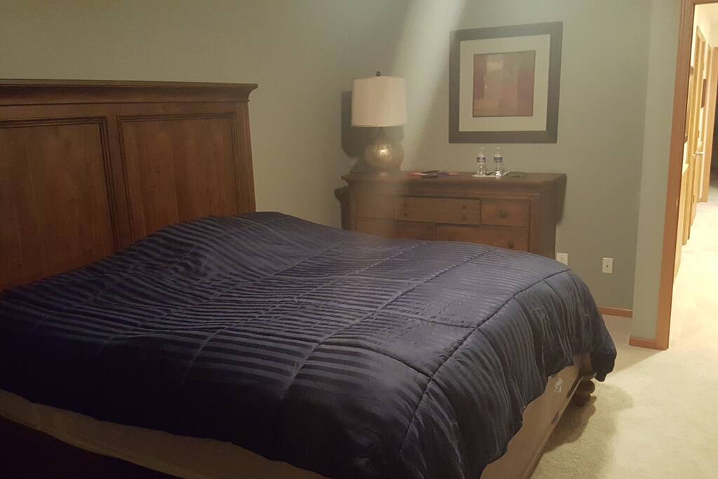 King size Stearns and Foster Reserve