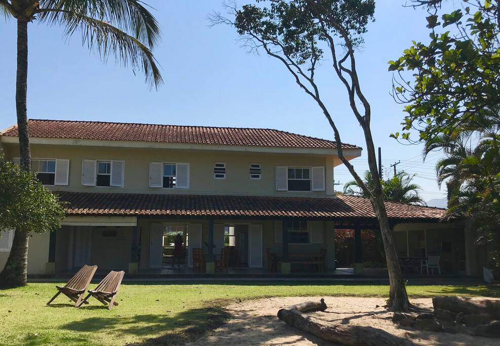 Fachada de frente para a praia