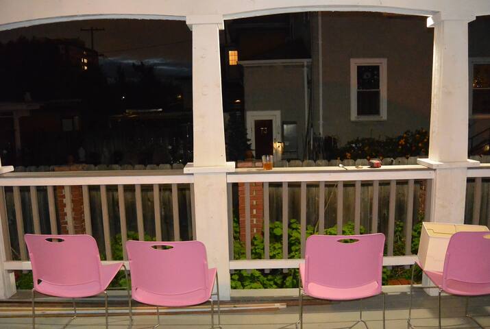 Modern 6/4 Downtown Deluxe gallery image 3