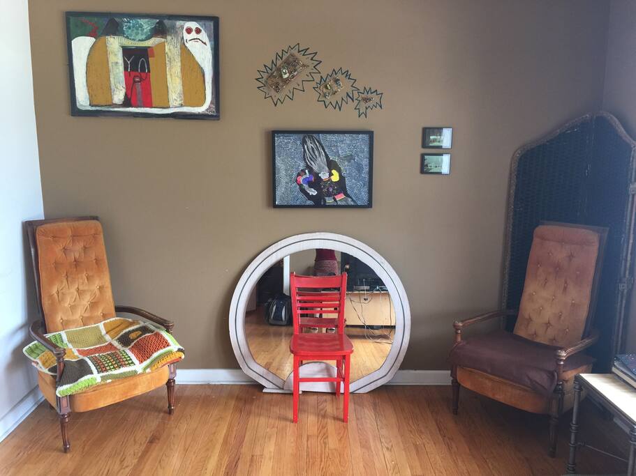 The latest version of the illustrious living room!
