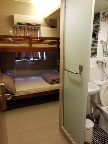 MK MTR:Family Hotel for 1~3 ppl Rm.22
