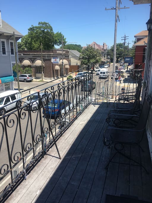 Balcony overlooking Magazine St.