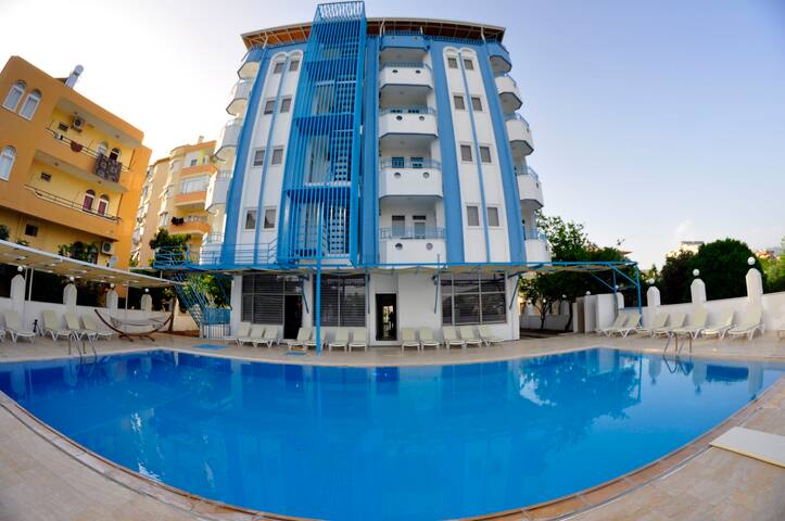 Фильм Кит 700 Метров Фильм Кит 700 Метров