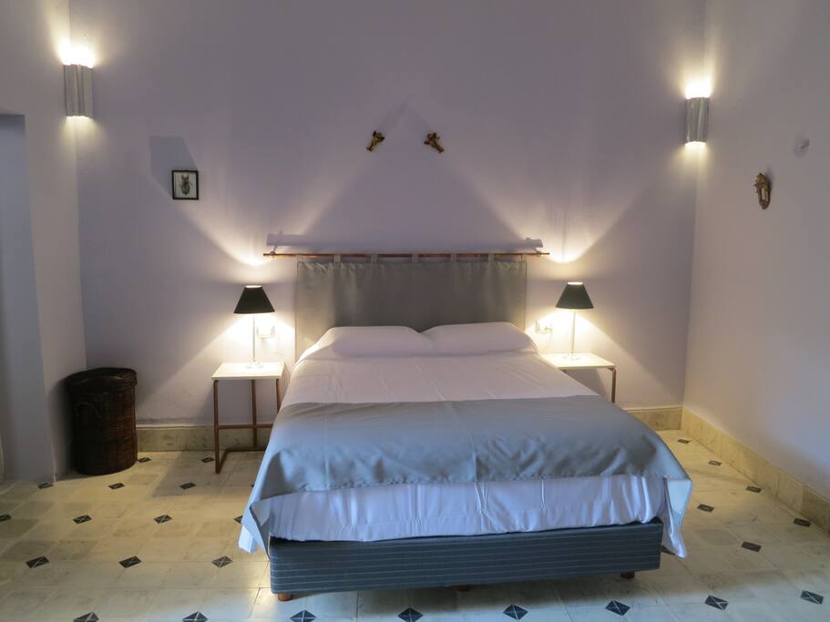 The lavanda bedroom downstairs