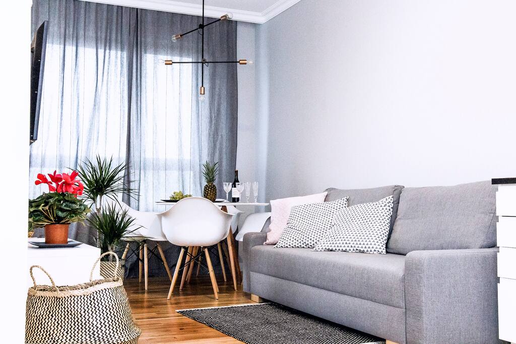 Rozkładana sofa (folding sofa bed)