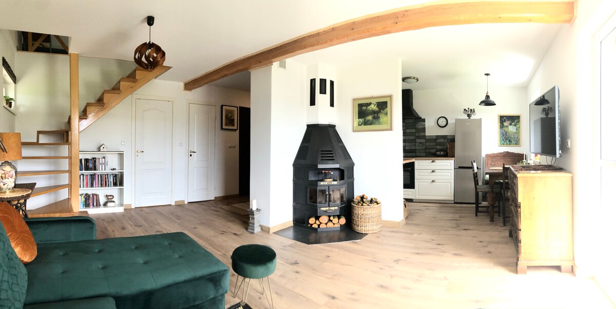 Всекидневна с кухня и трапезария 