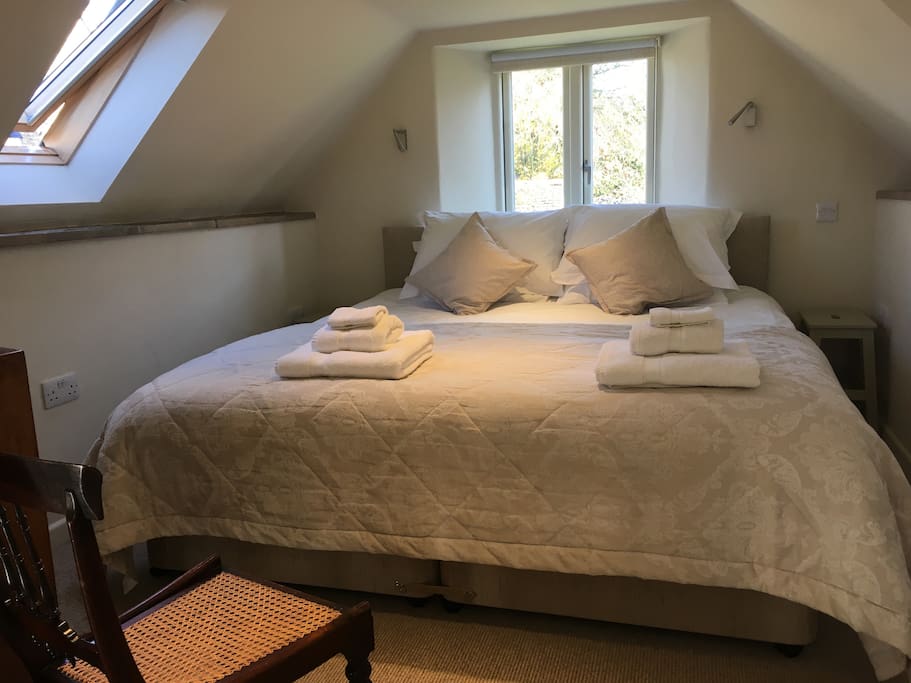 Luxury sleeping gallery