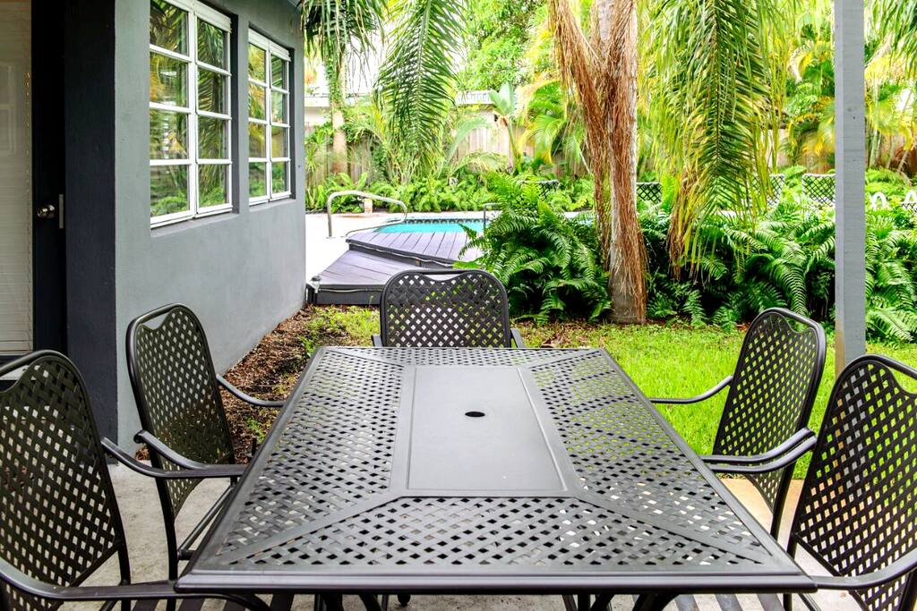 Patio & Pool