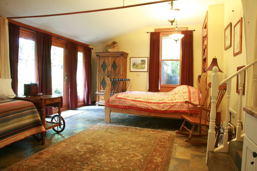 Queen size bed