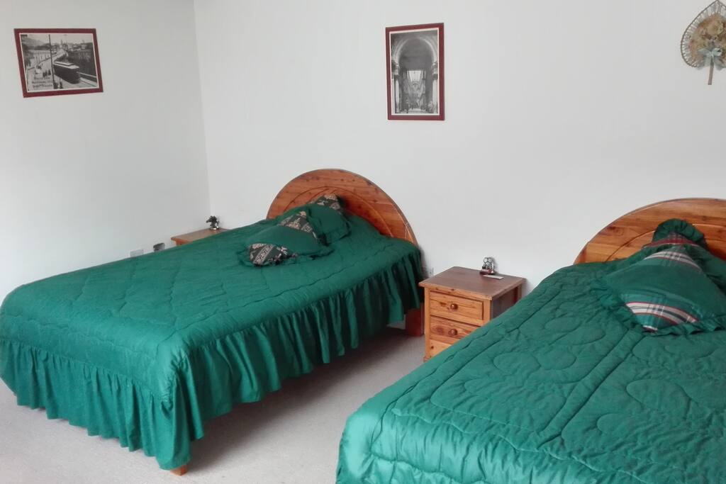 Habitación doble camas de dos plazas