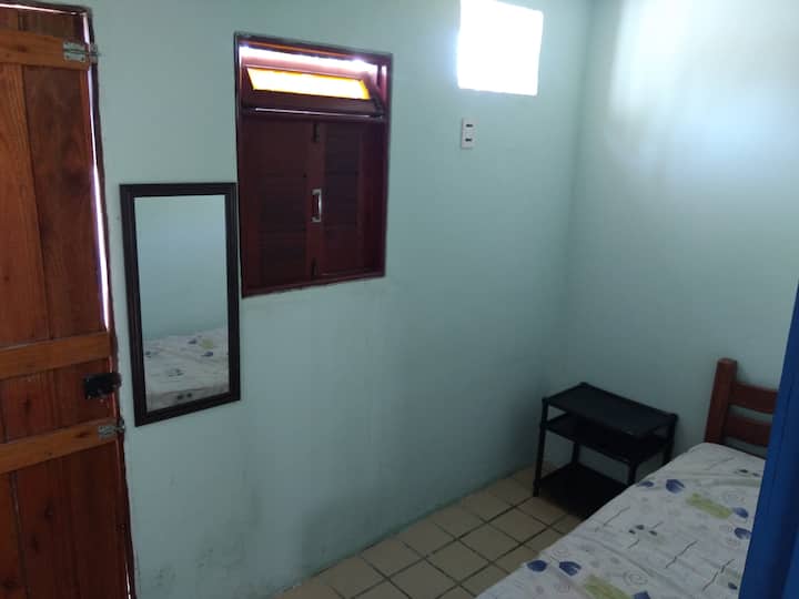 Зависна соба (приземје) 1 единечен кревет