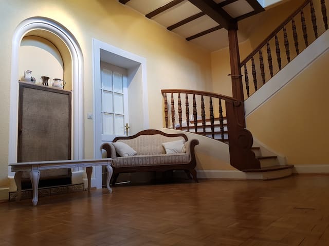 HostelVilla Lahnstein managed Airbnb listing 3