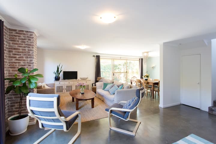 Peaceful Cott Townhouse, 3bd, 2 Bth, Leafy Garden, - オーストラリア メルビル