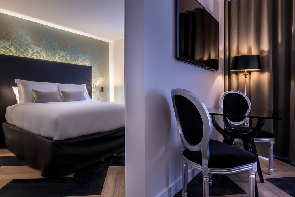 Deuxième chambre avec lit queen size