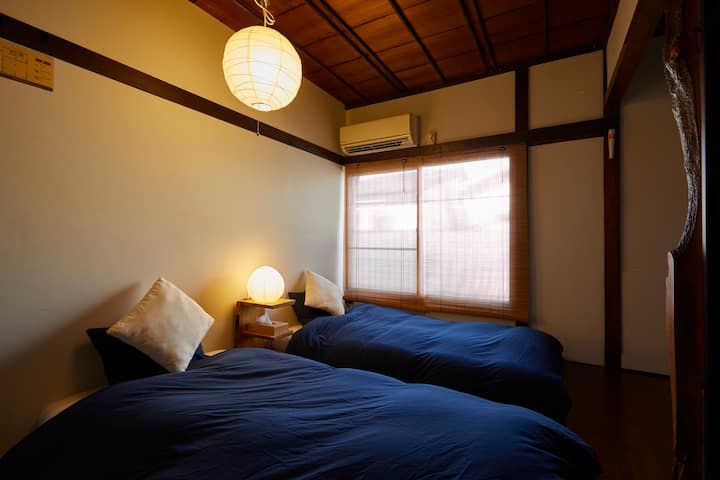 2号卧室（ 2楼） < 2019年12月>