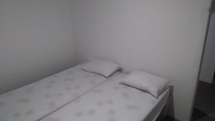 Საძინებელი 4 - ზედა სართული