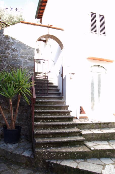 ingresso dalla strada