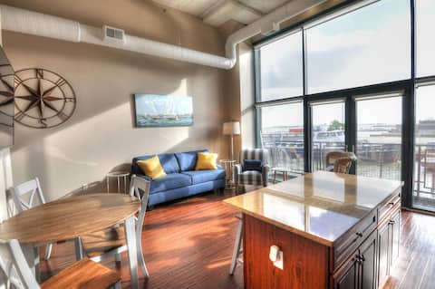 Upgrade Your Stay on Sandusky Bay!!!