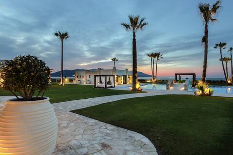 Paralia Beachfront Residence