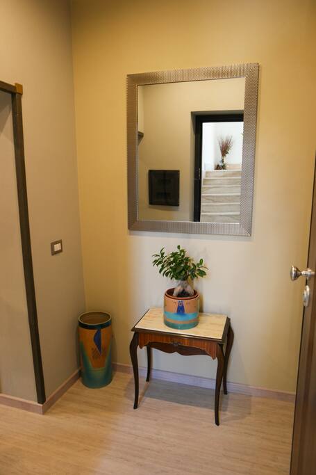 Entry flat deluxe