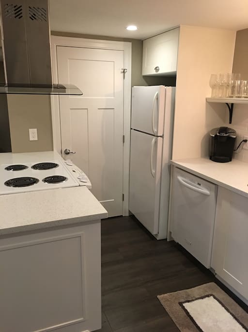 Full Size Kitchen will all Appliances and large pantry