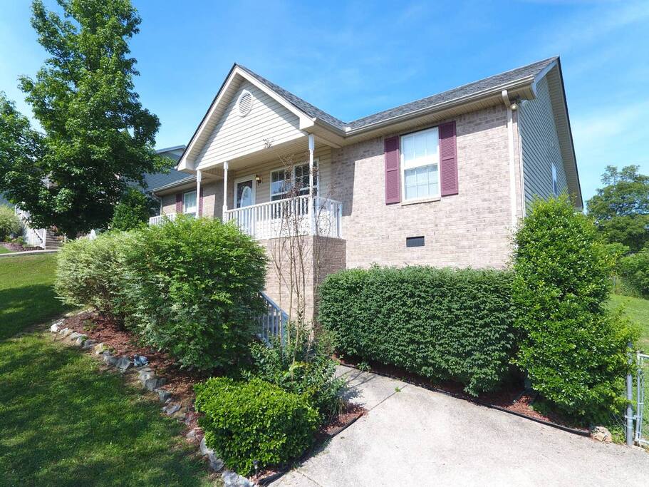 20 Minutes To Downtown Nashville W Fenced In Yard Houses For Rent In Goodlettsville Tennessee United States