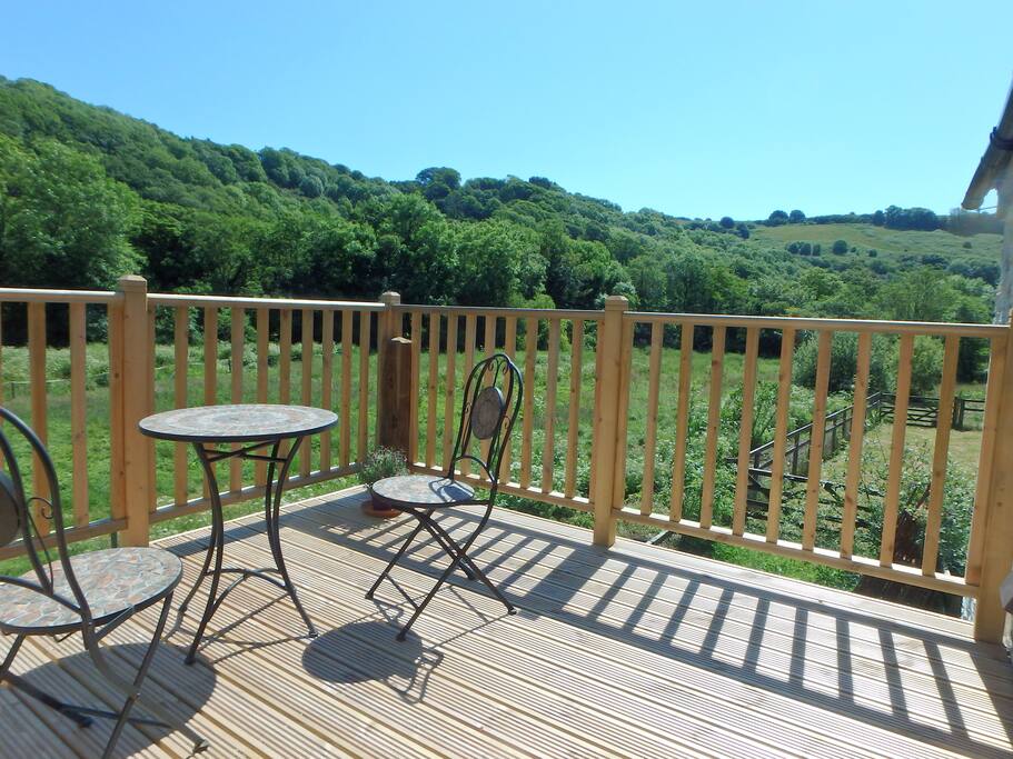 Balcony with nature reserve view.