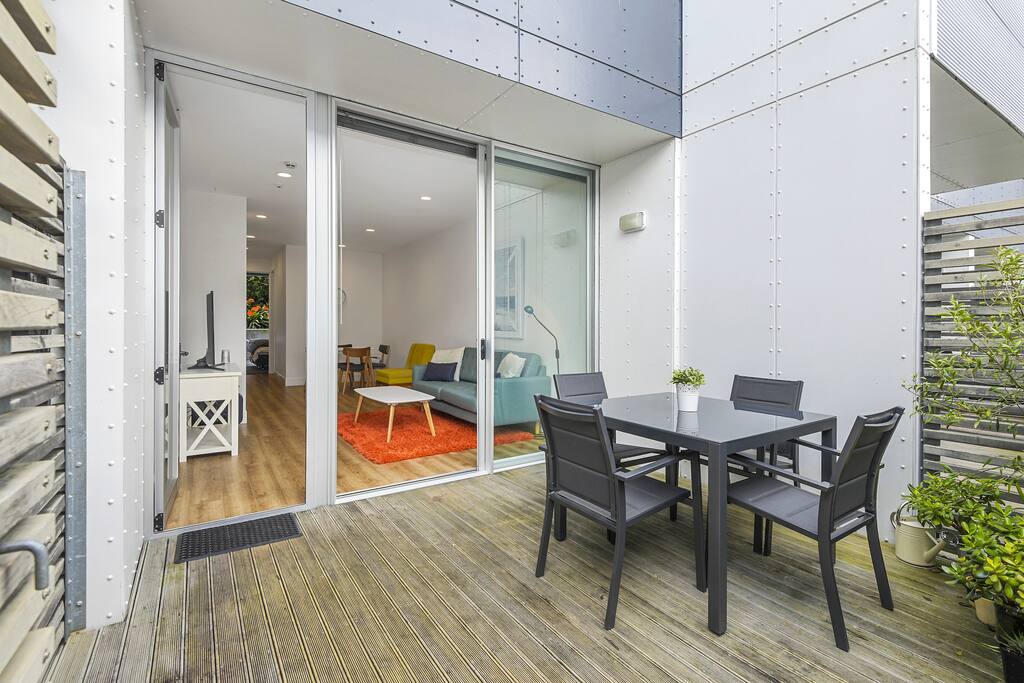 The front courtyard catches plenty of morning sun. It's a great spot to enjoy a coffee.
