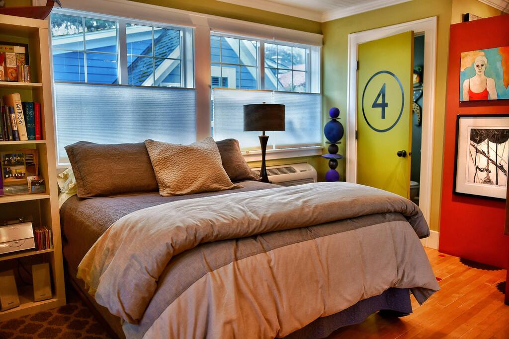 Tuck yourself into the queen sized bed with bedside lamp for late night reading.