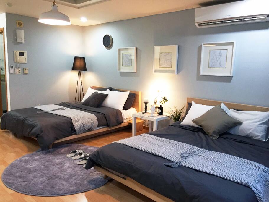 very spacious room for 4ppl