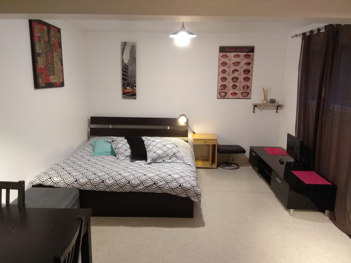 Airbnb con migliori performance: Cosy Studio next to Paris LaDéfense a Nanterre