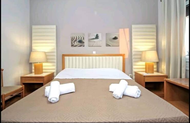 Enilion Athens, city center with view to Acropolis gallery image 5