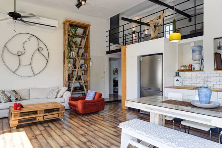 duplex central of tel aviv,near the beach
