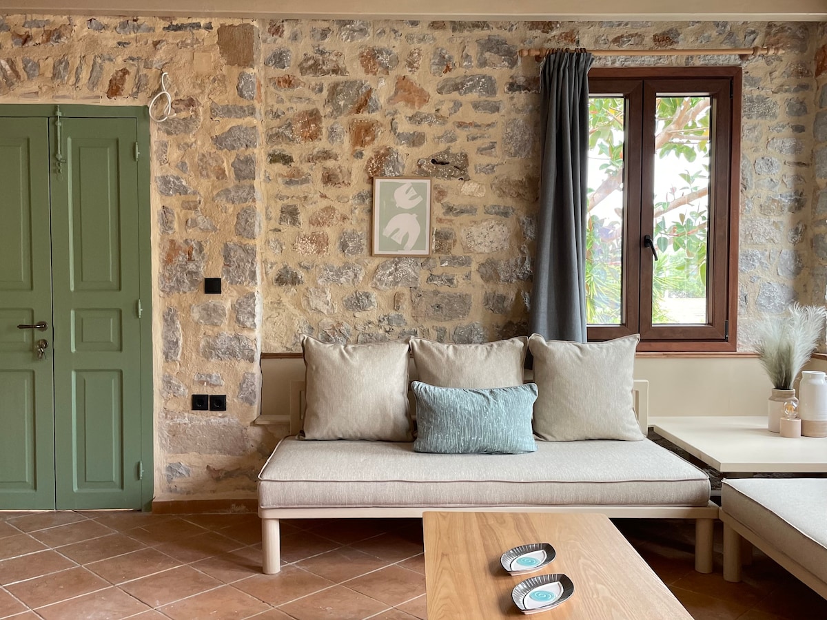 Kinaros Vacation Rentals & Homes - Leros, Kalymnos, Greece | Airbnb
