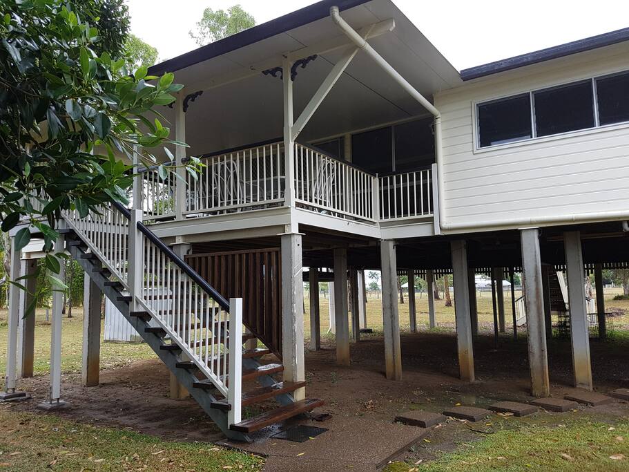 Back Verandah/Entry Way