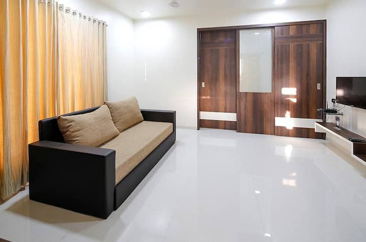 D03 Kanchan Stay - Nashik
